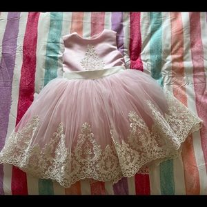 Baby Pink Itty Bitty Toes dress 💕